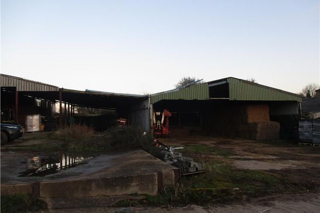 Warehouse to let in Upper Howsen Farm, Howsen, Cotheridge, Worcester, Worcestershire