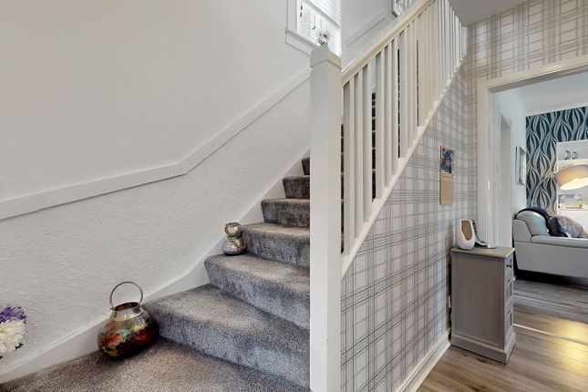 47 Arthurlie Street, Glasgow photo 3