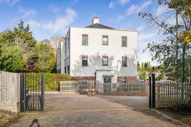 Leaside Close, Welwyn Garden City photo 2
