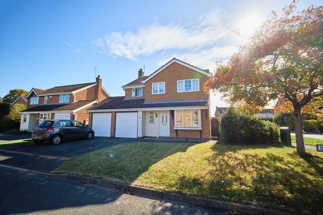 Beaufort Close Bb.Jpg