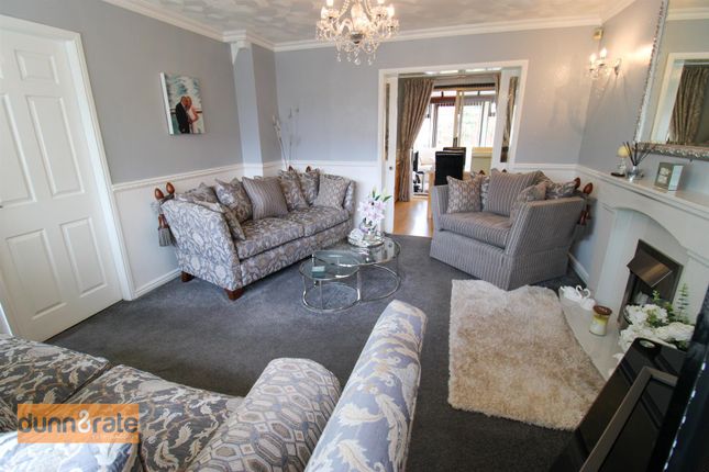8, Tallis Grove, Stoke-On-Trent photo 4