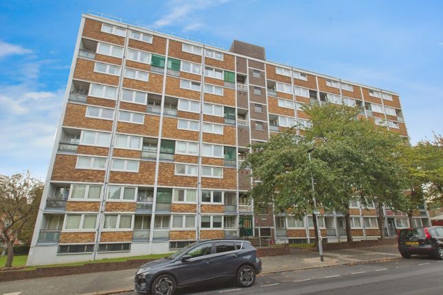 2-bed maisonette on 27, Kingsman Street, London, £140,000