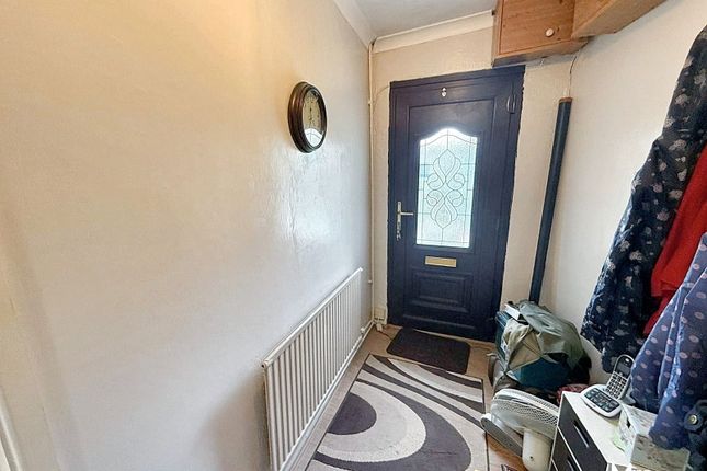 Tynewydd Bungalow, Tynewydd, Neath photo 3