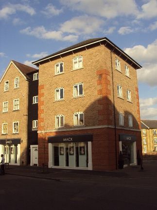 2 bed flat to rent in Springfield Basin, Wharf Road, Chelmsford CM2