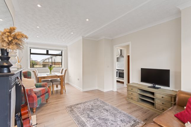 56, Pentland Road, Bonnyrigg photo 3