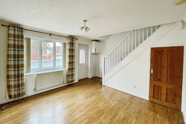 4, Sawyers Close, Newark photo 3