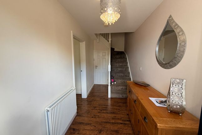 1, Falcon Court, SHEFFIELD photo 2