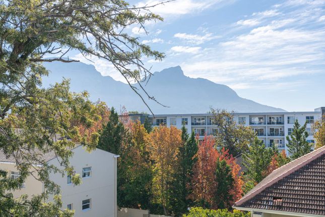 Apartment for sale in Kenilworth, Cape Town, South Africa