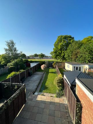 3 Bedroom House For Rent In En8