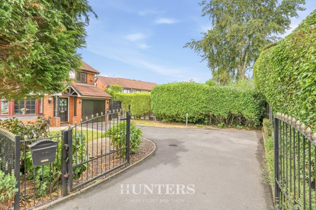 15, Silverton Grove, Manchester photo 2