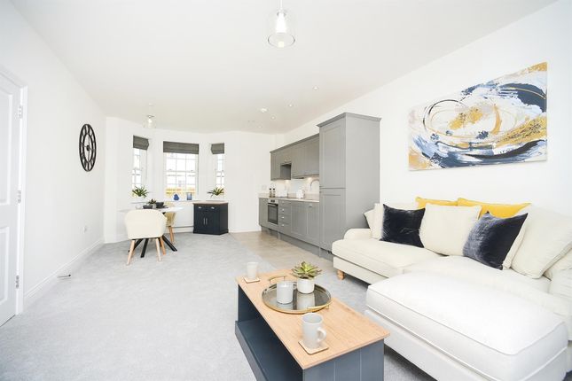 1 bed flat for sale in High Street, Rottingdean, Brighton BN2