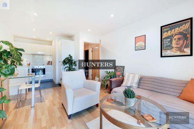 Thumbnail Flat to rent in Riverside Apartments, Goodchild Road, London