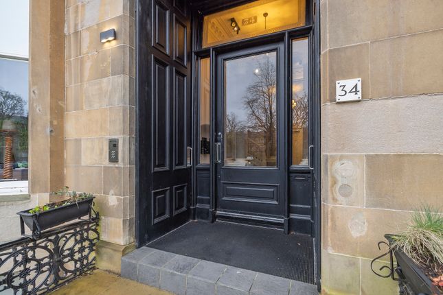 Flat for sale in Huntly Gardens, Glasgow