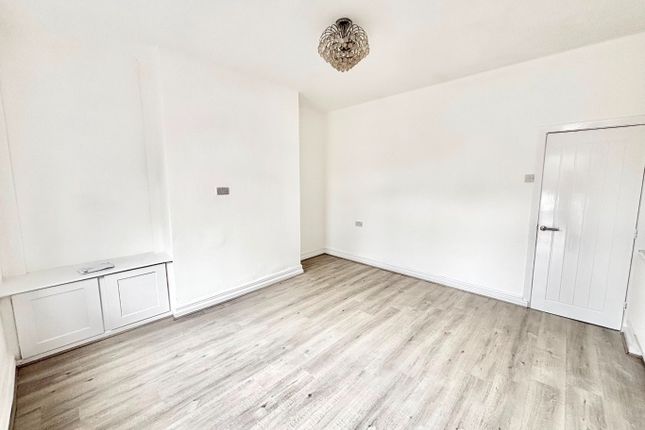 10, Wilfrid Street, Manchester photo 2
