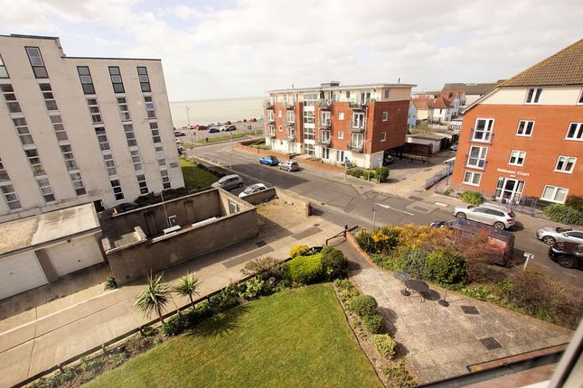 51, Hometide House, Lee-On-The-Solent photo 4