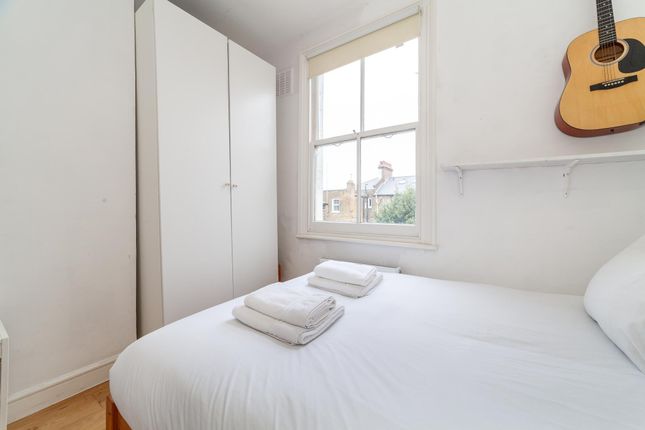 Flat to rent in Fermoy Road, London