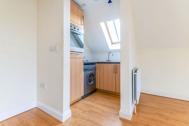 4, Home Farm House, Horsham photo 4