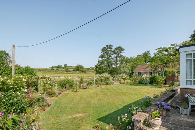 Cottage for sale in Hewish, Crewkerne
