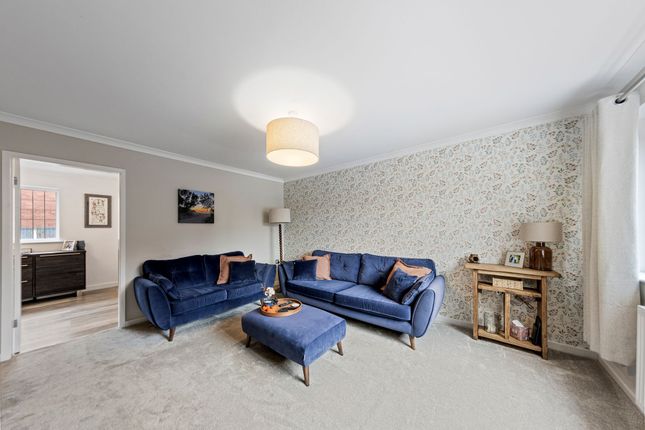 5 Stromness Close, Warrington photo 3