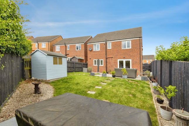 1, Rock House Way, West Yorkshire photo 4