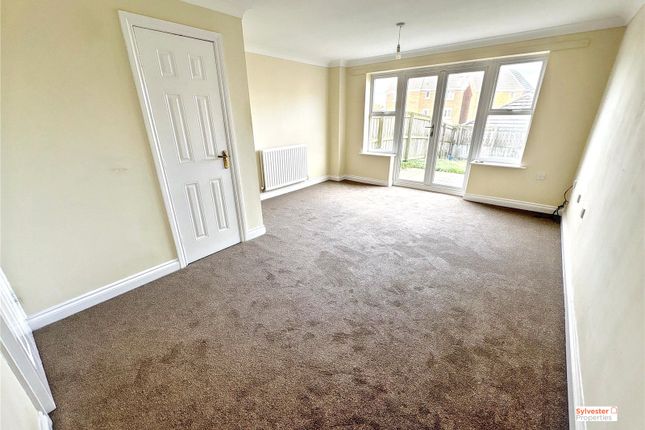 Fenwick Way, Consett photo 3