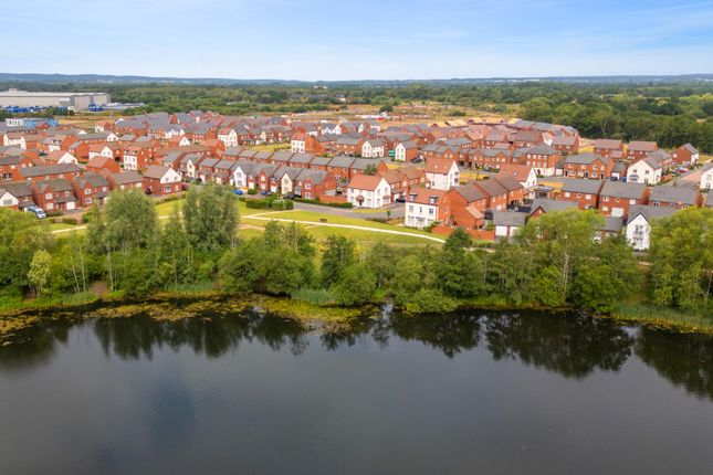 445, Doubleday Way, Fradley, Lichfield photo 4