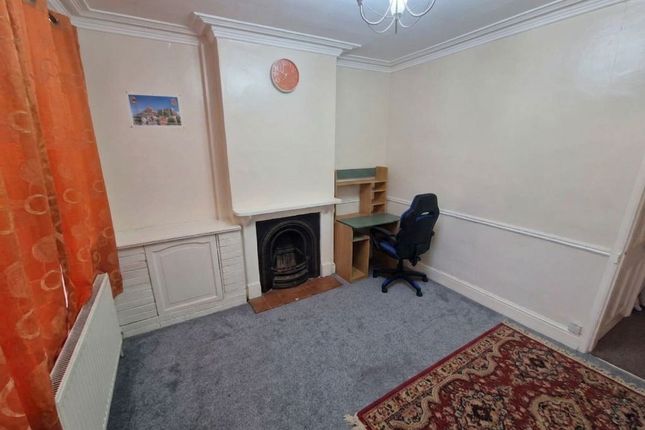 44 Cranmer Street, Leicester photo 2