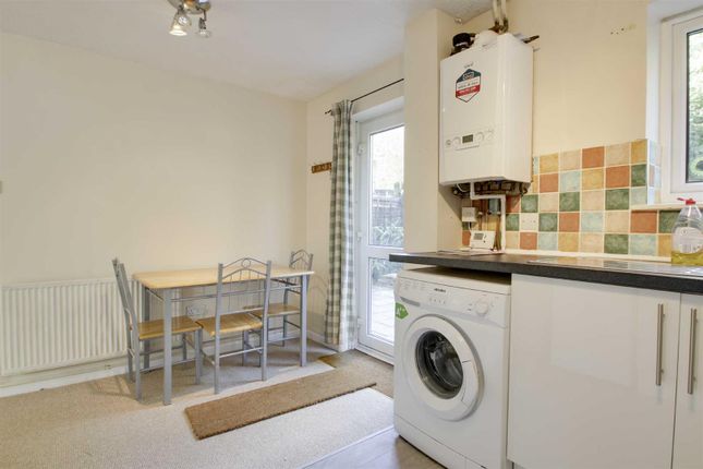Semi-detached house to rent in Squires Close, Coffee Hall, Milton Keynes