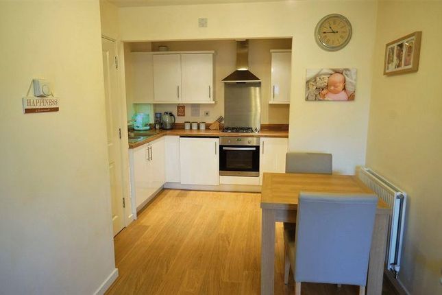 68 Hales Court, Ley Farm Close, Watford photo 4