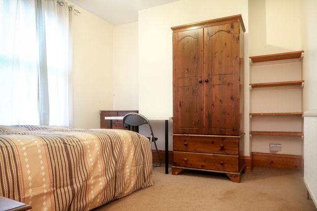 81, Mildmay Park, London photo 4