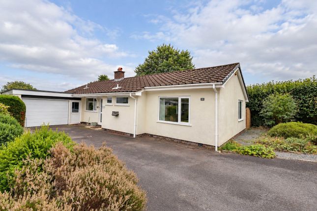 3-bed bungalow on Bath Meadow Drive, Somerset, £435,000