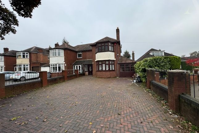 3-bed semi-detached on 240 Bradford Road, Birmingham, £1,700/mo