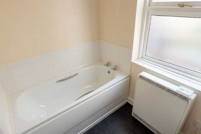 Flat 1, 14 Sussex Street, Rhyl photo 3