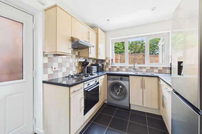 17b Newton Road, Nottingham photo 3