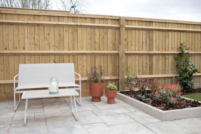 Unit 2 Rothbury Row,, Rothbury Gardens, Isleworth photo 5