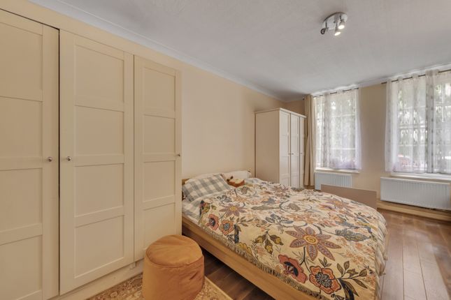4, Circus Lodge, London photo 4