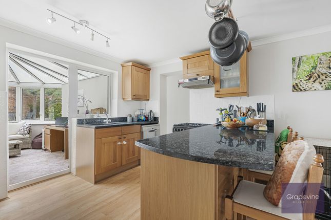 22, Broadwater Road, Reading photo 3