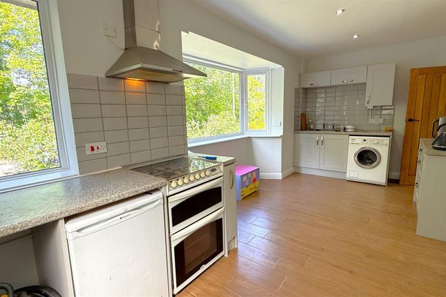 98, Griffins Brook Lane, Birmingham photo 4