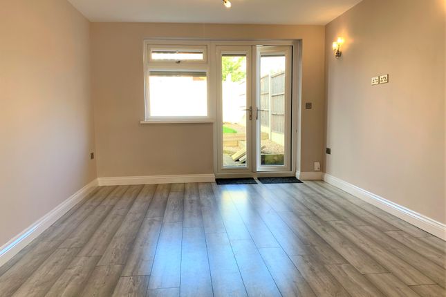 10, Nene Drive, Oadby, Leicester photo 4