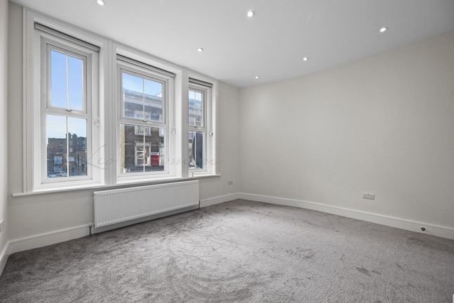 Flat 2 Derwentwater Mansions, Churchfield Road, London photo 2
