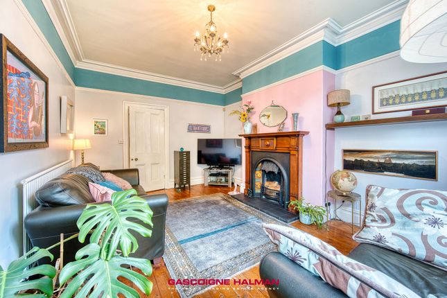 92 Bramhall Lane South, Stockport photo 4