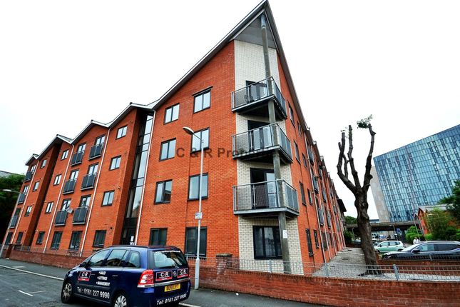 Flat to rent in Loxford Street, Hulme, Manchester.