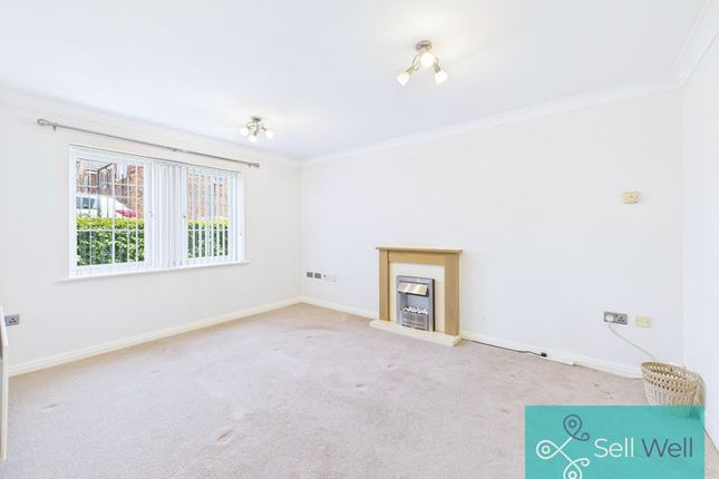 60, Beckford Court, Manchester photo 2