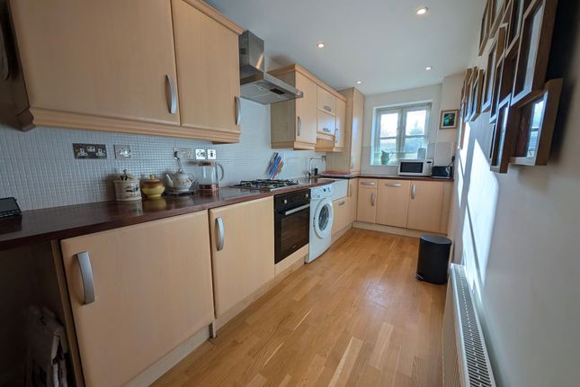 2 Waterloo Mews, Leiston photo 3