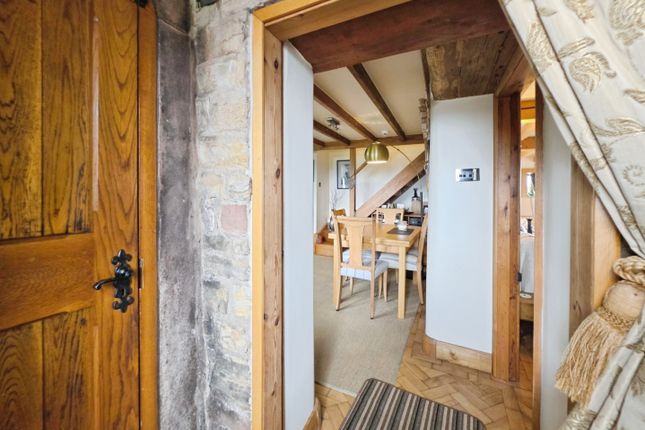 Ivy Cottage, 66 Hot Lane, Biddulph Moor photo 4