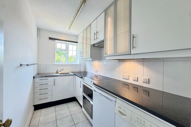 6 Vine House, Station Road, Southampton photo 4
