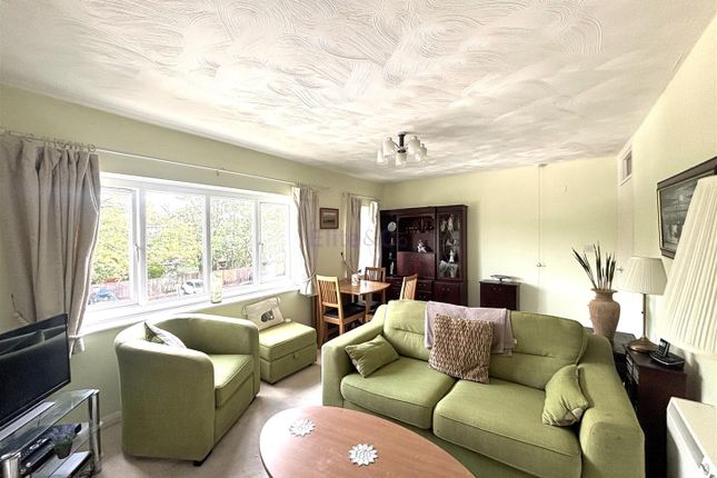 29 Montague Lodge, 95, Rectory Road, Beckenham photo 2