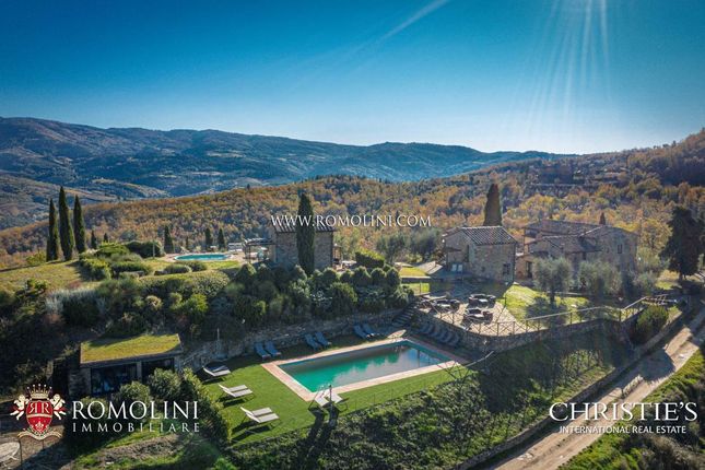 Country house for sale in Greve In Chianti, Tuscany, Italy