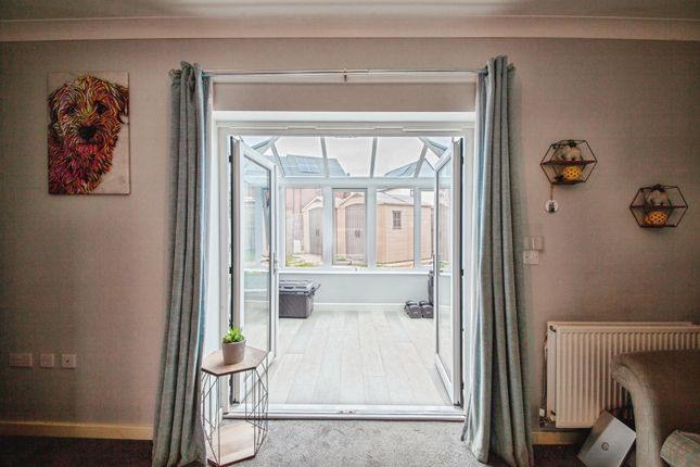 25, Kestrel Way,, Pontefract photo 4