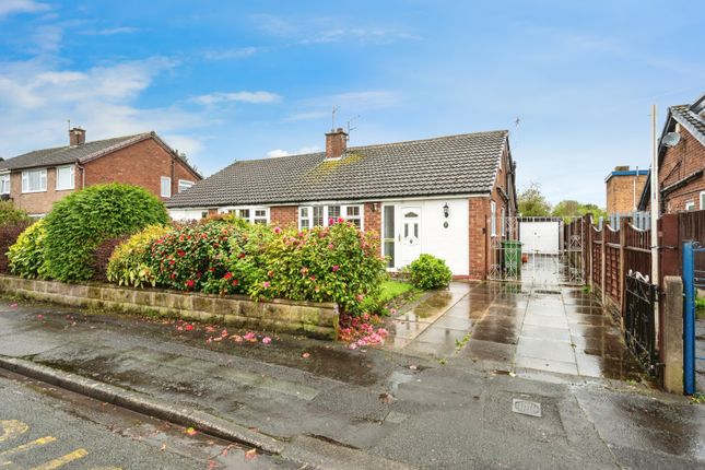 Thumbnail Bungalow for sale in Withycombe Road, Penketh, Warrington, Cheshire